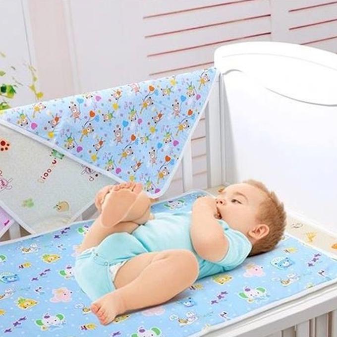 Baby Waterproof Mattress Sheet - Blue. 