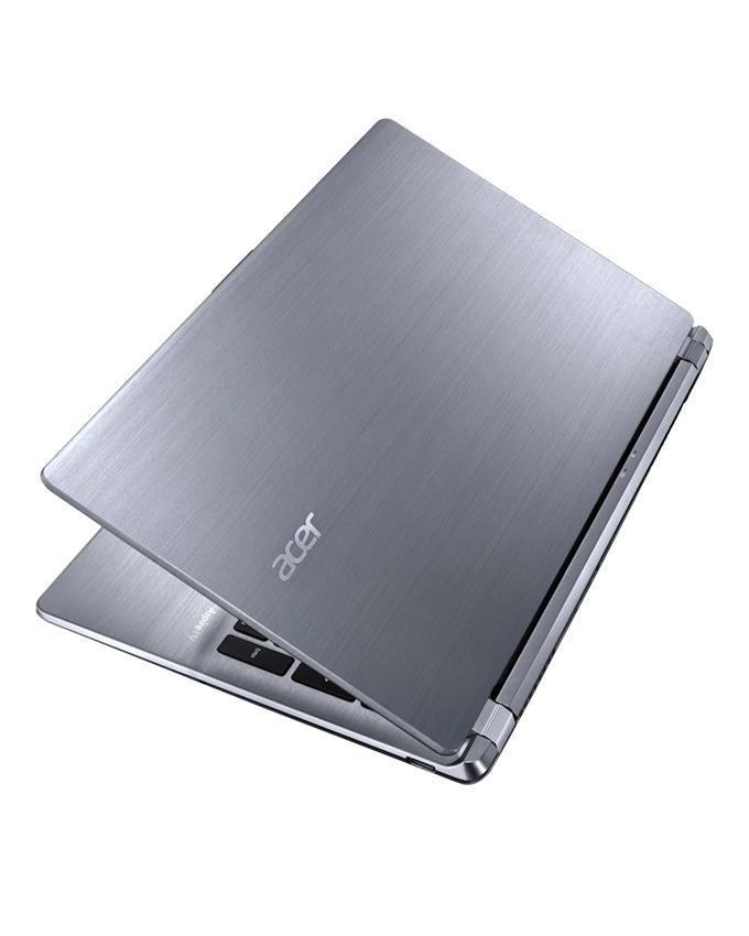 Aspire E5-474-533X - Gray Laptop - Core i5-6200 - 4GB RAM - 1TB HDD - 15.6" LED - Intel HD Graphics. 