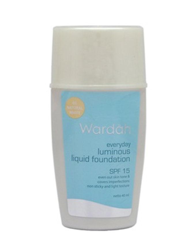 wardah foundation natural