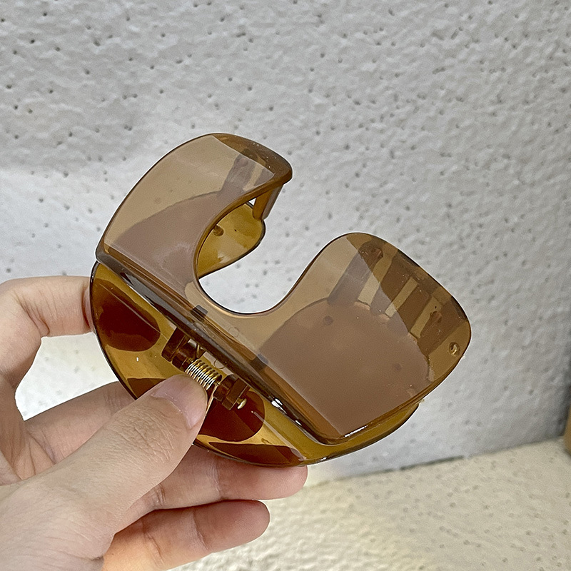 Amber autumn and winter color! Matte large size grabber style brown matte back head hairpin shark clip hair accessory