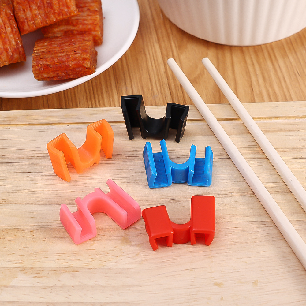 Reusable Chopstick Helpers Training Chinese Chopstick Holder For Children Beginner Trainers Learner. 