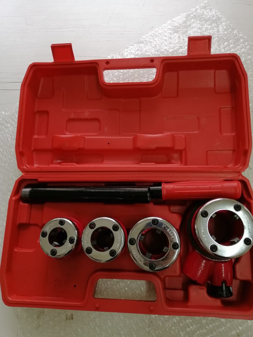 Pipe Threading Die Set 1/2"-1 1/4" Ratchet Die Stock Type No: 62 same as picture. 