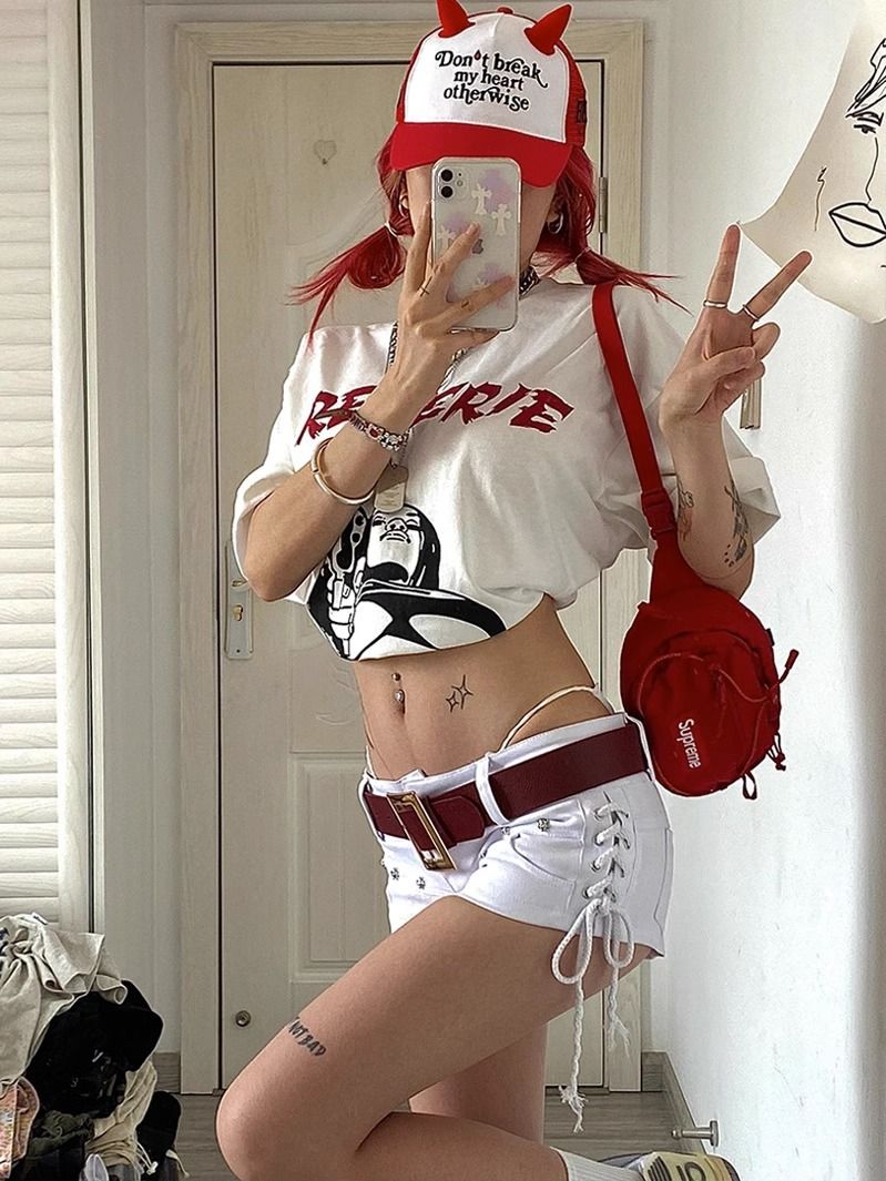American Hot Girl Low Waist Super Short Shorts Women's Summery2kHot Pants European and American Rivets White Sheath Jeans. 