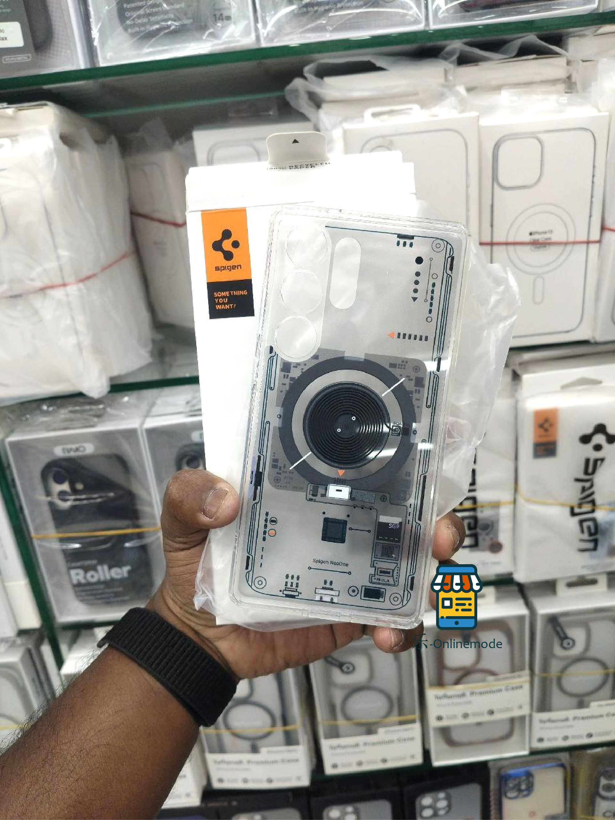 Unlock the Inner Workings of Your S25 Ultra with the Spigen Ultra Hybrid Neo One (MagFit). 