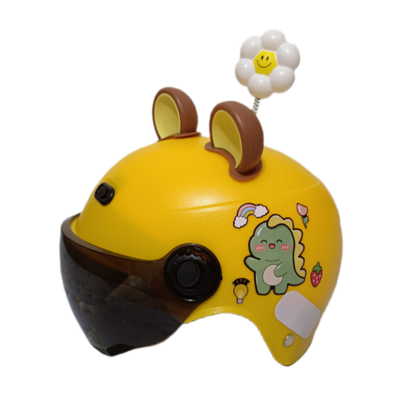 New national standard 3C certified children's electric vehicle helmet 1-5 years old summer lightweight sunscreen adjustable size safety helmet. 
