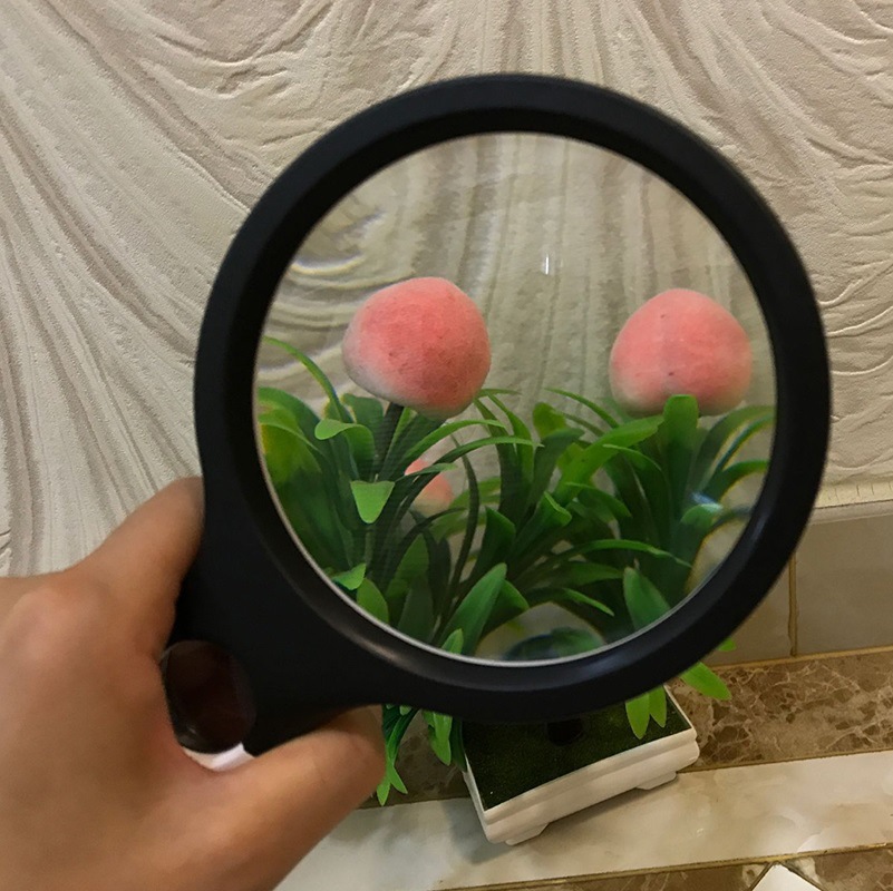 Jinghui manufacturers creative four LED light racket double light lens reading handheld 108mm magnifying glass 70108AB. 