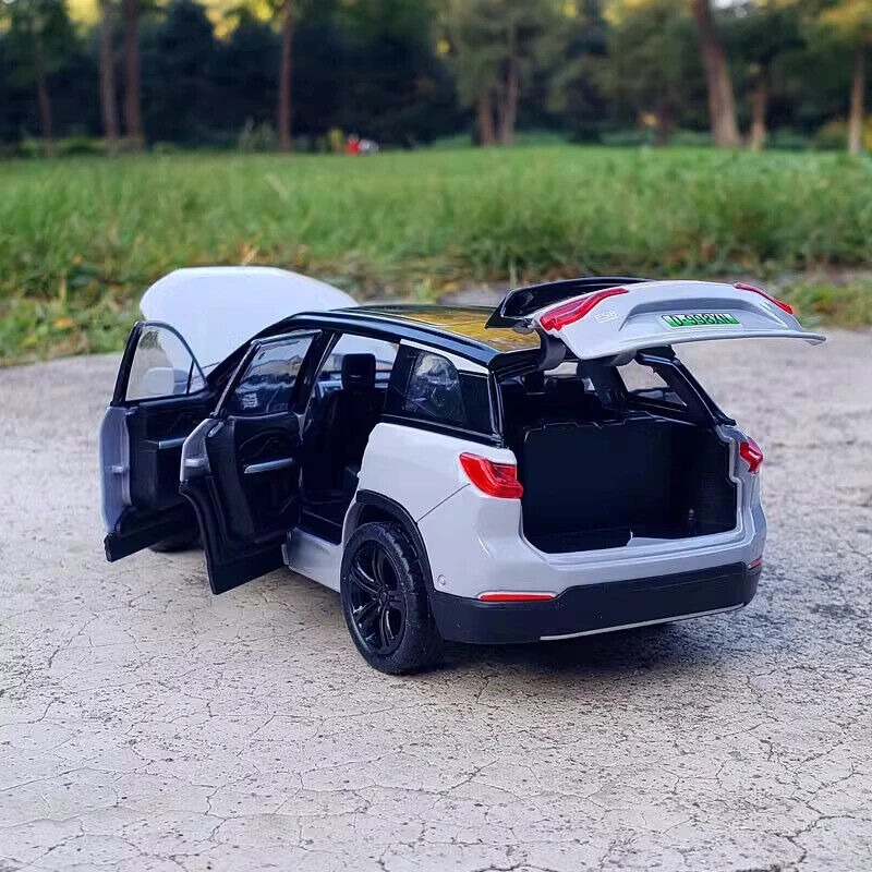 1:32 NIO ES8 SUV Die-Cast Vehicles Alloy Model Car Toys For Gift Collection. 