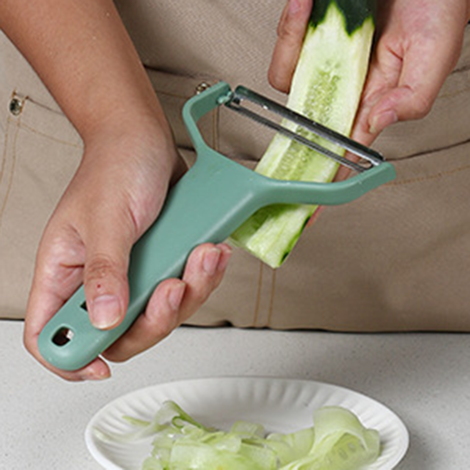 Vegetable Peeler Set Efficient Multi-functional Peeler Kit for Easy Peeling of Potatoes Fruits Vegetables Must-have Kitchen Gadget for Southeast Asian Buyers Multi-purpose Peeler Set. 