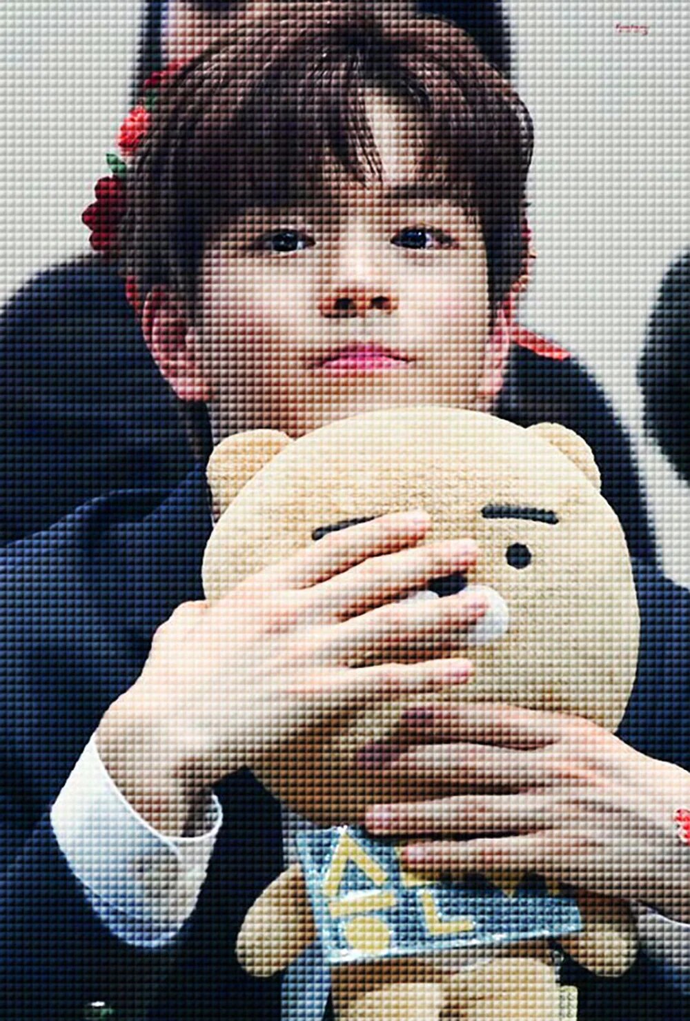5D Diamond Painting Portrait Kpop Korean Star Craft Gifts Rhinestones Stray Kids Cross Stitch Embroidery Kits Home Decor. 