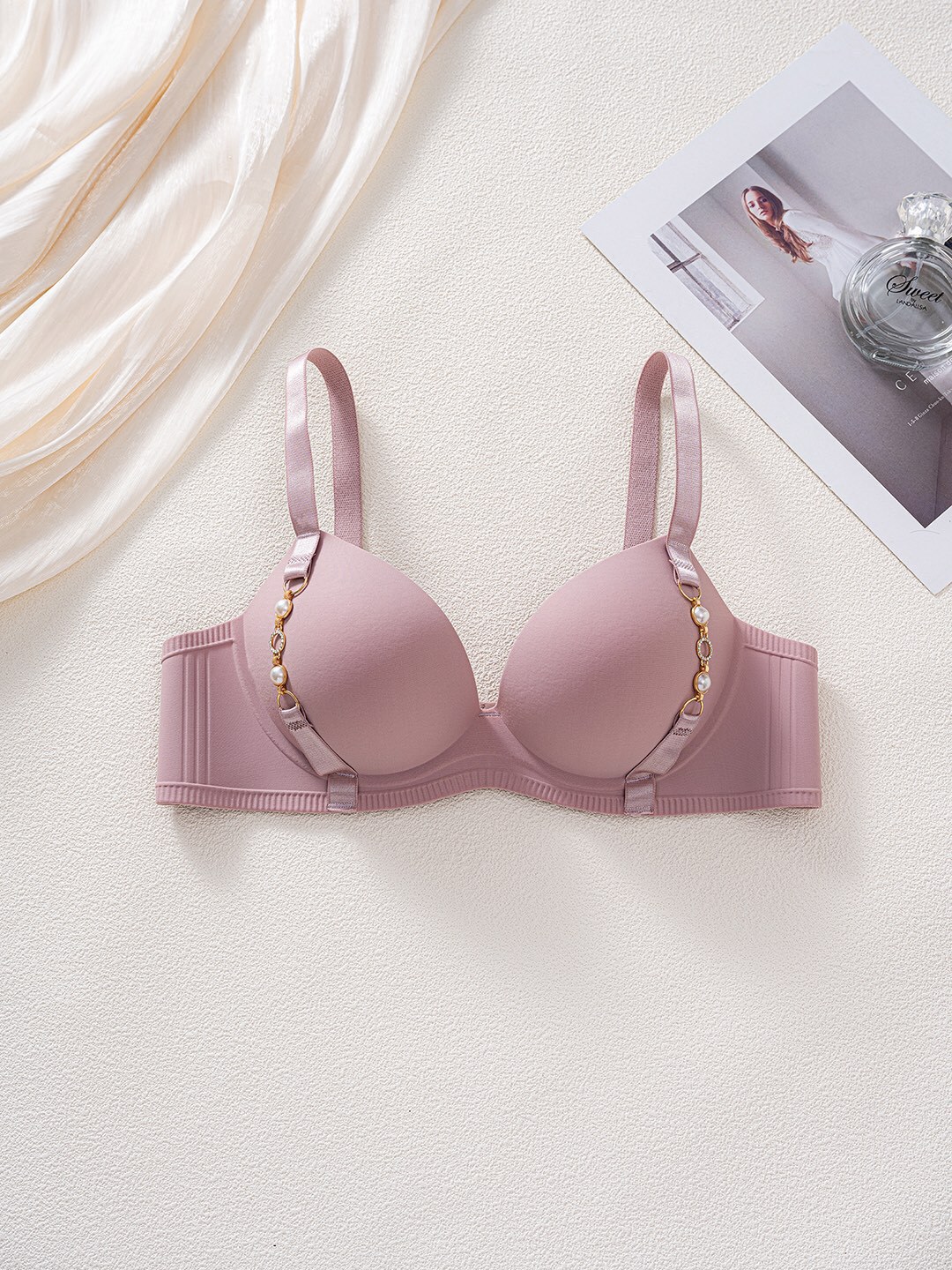 Women's Seamless Push Up Lingerie Small Breast Gathering Anti-sagging No Steel Ring Bra 05580c7601ebf8283e17623c982b2248