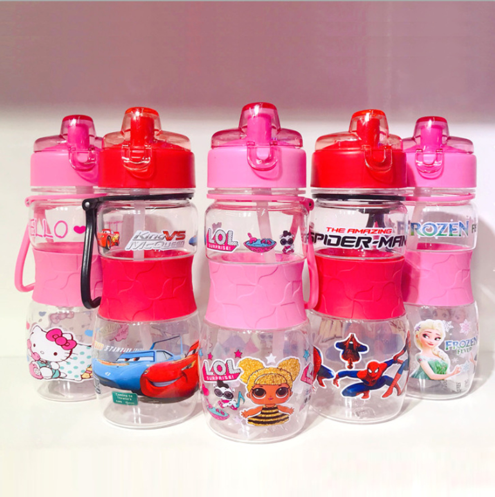 600ml Cartoon Water Bottle Kids With Straw And Handle Baby Water Bottle ,Children's Water Bottle,school Water Bottle Spiderman Tumbler Tumbler With Straw For Kids. 