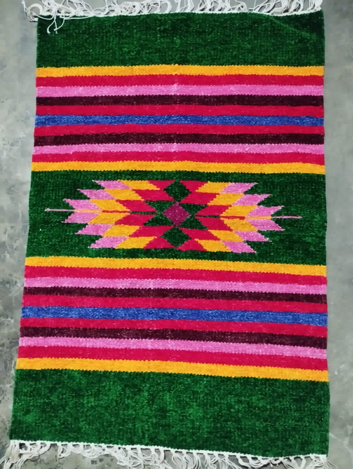 Colour full sotoronji rug /paposh Door mat -1 psc 20/30 inch