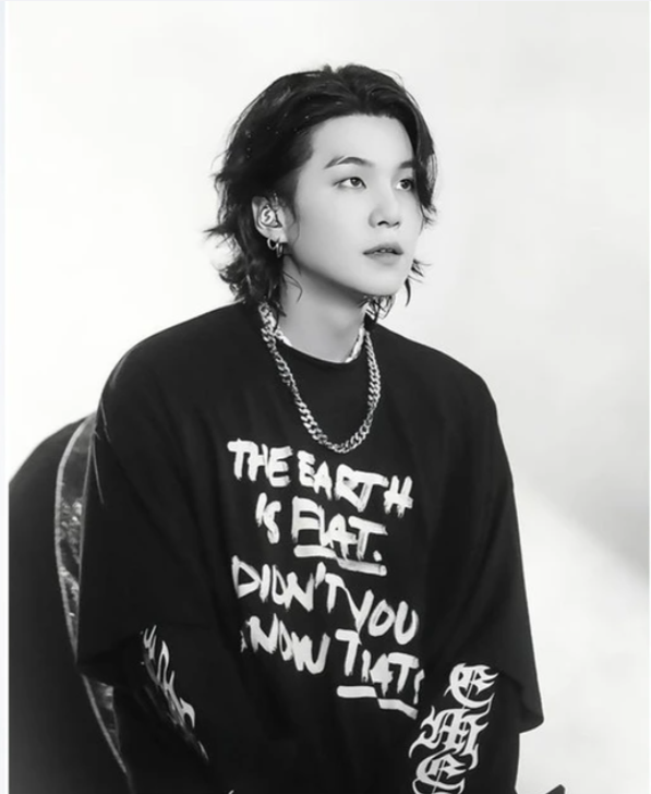 Bts Min Yoongi poster with frame for wall decor. 9x12 size available customize poster available. beautiful printed poster with frame and glass for wall.. 