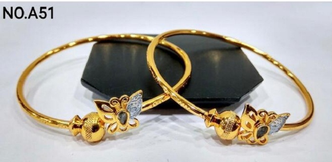 Exclusive Design Bangles/Bracelets for Women (1 Pair)