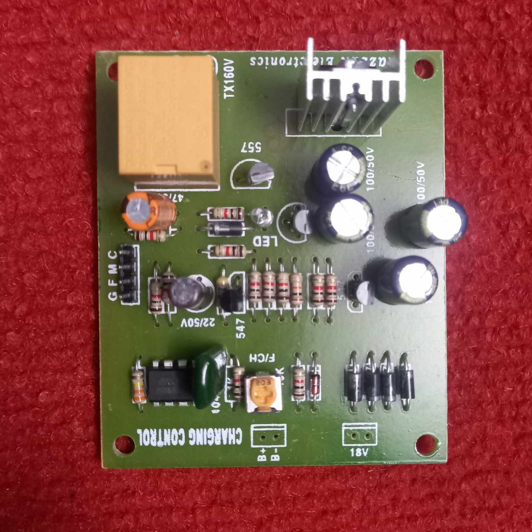 SINGLE Relay 18V Battery Charging Control Circuit With Adjustable VR Pot Switch Battery Charging