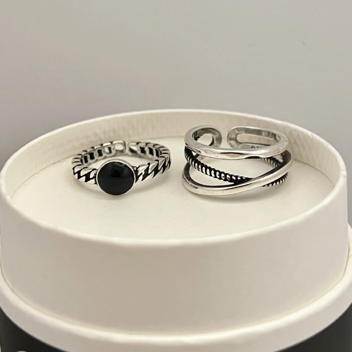 Simple lines cross ring female black drop glaze chain stacked S925 silver open ring ins index finger ring tide. 