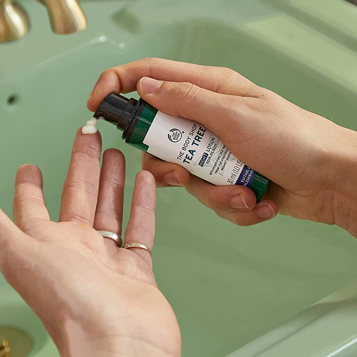 The Body Shop Tea Tree Night Lotion (30ml). 