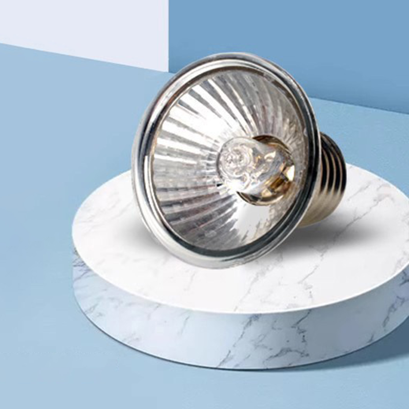 Turtle Basking Lamp Adjustable 360° Rotatable Reptile Heat Uv Lamp with Dimmable Turtle Basking Light Ideal for Southeast Asian Buyers Sunbathing Lamp for Turtles. 