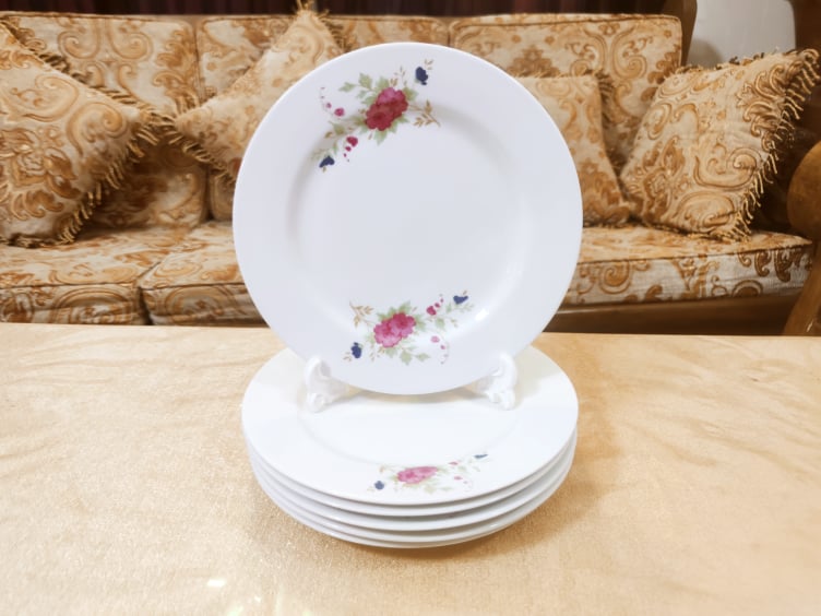 Flat Type Dinner Plate Set Ceramic White With Flower Print 9 Inch - 2 Pcs Set- Versatile And Stylish Plates For Your Everyday Dining Needs. 
