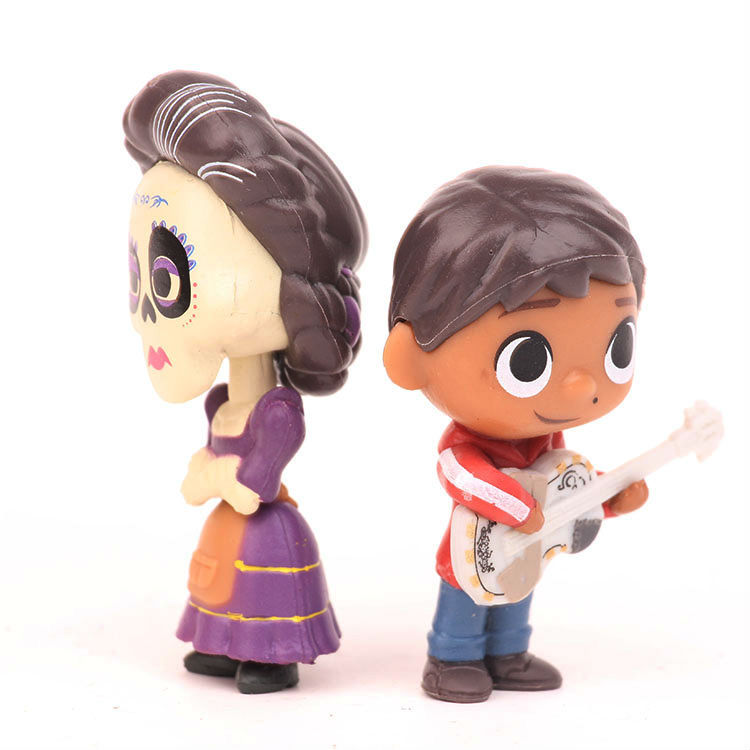 8pcs/set oie ixars COCO Cute Character Figure odel o. 
