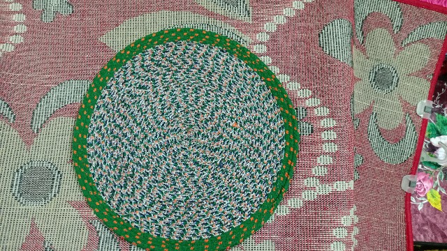 Round Floor Mat. 