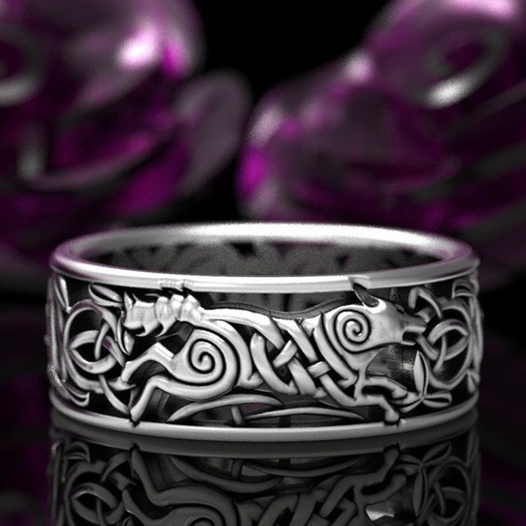 Azure wish domineering wolf head hipster men's ring series cross-border retro distressed temperament ring factory direct sales. 