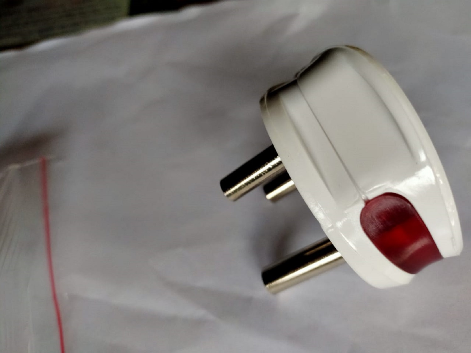 3 Pin A.C. Plug 16 Amp With Red Indicator. 
