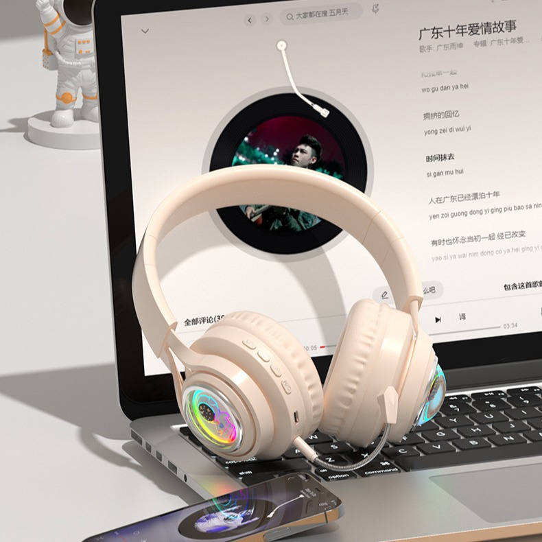 Cross-border New S5 Space Bin Spaceman Bluetooth Headset Wireless Glow Gaming Headset Subwoofer Wireless Headset