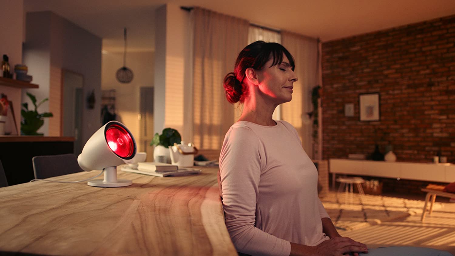 Philips PR3110/00 InfraCare Infrared Lamp. 