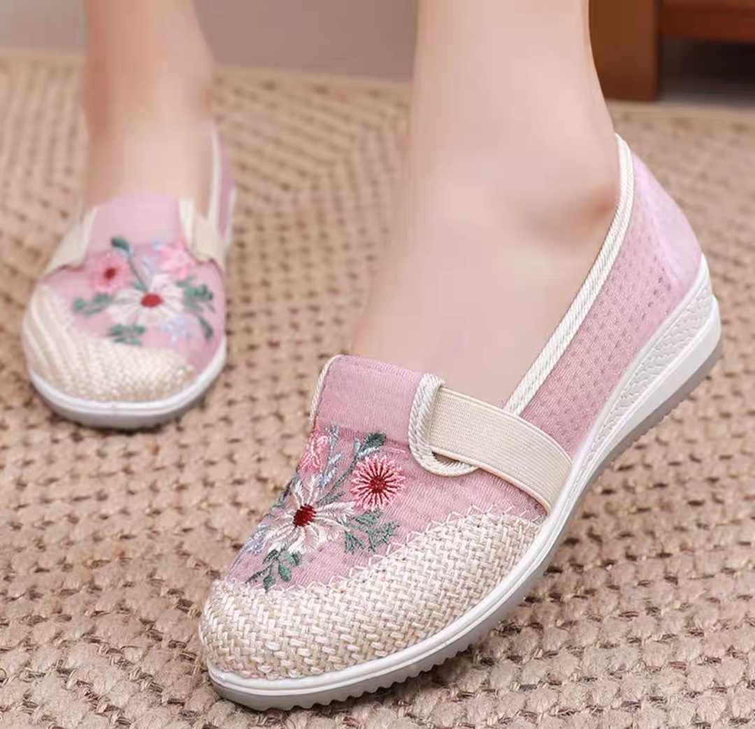 Light Pink Sneaker -Net Fabric. 