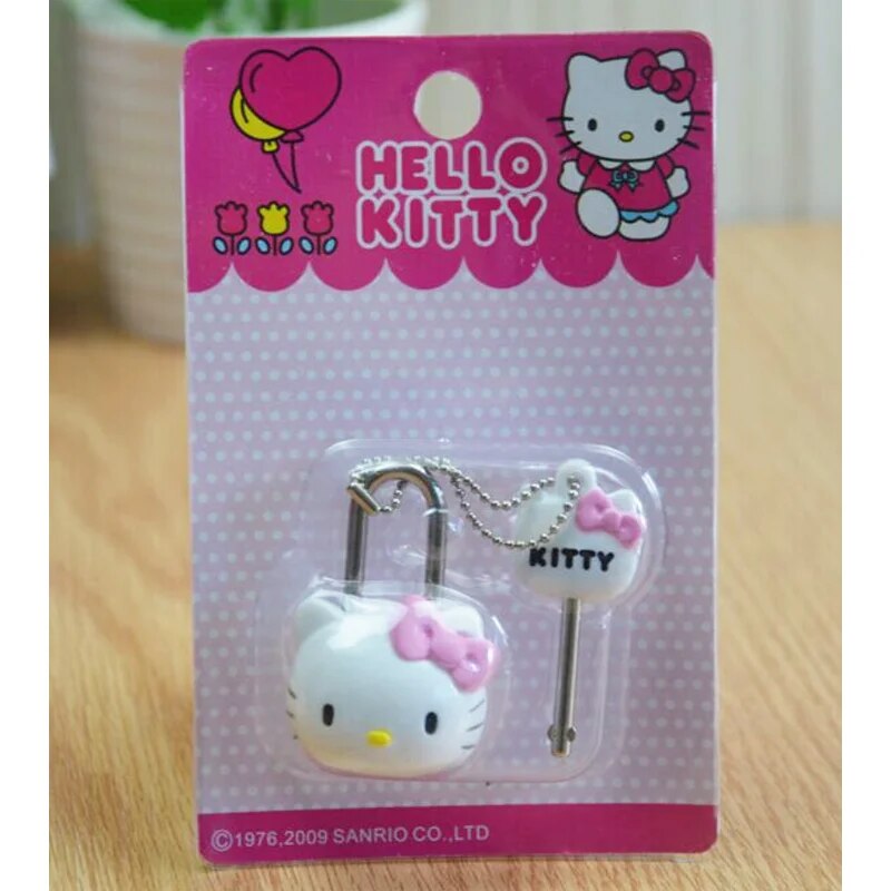 Sanrio Lock-Padlock Drawer-Cabinet Hello Kitty MyMelody Cartoon Mini Metal Zipper Bag Suitcase Luggage Box Key Lock with Key. 