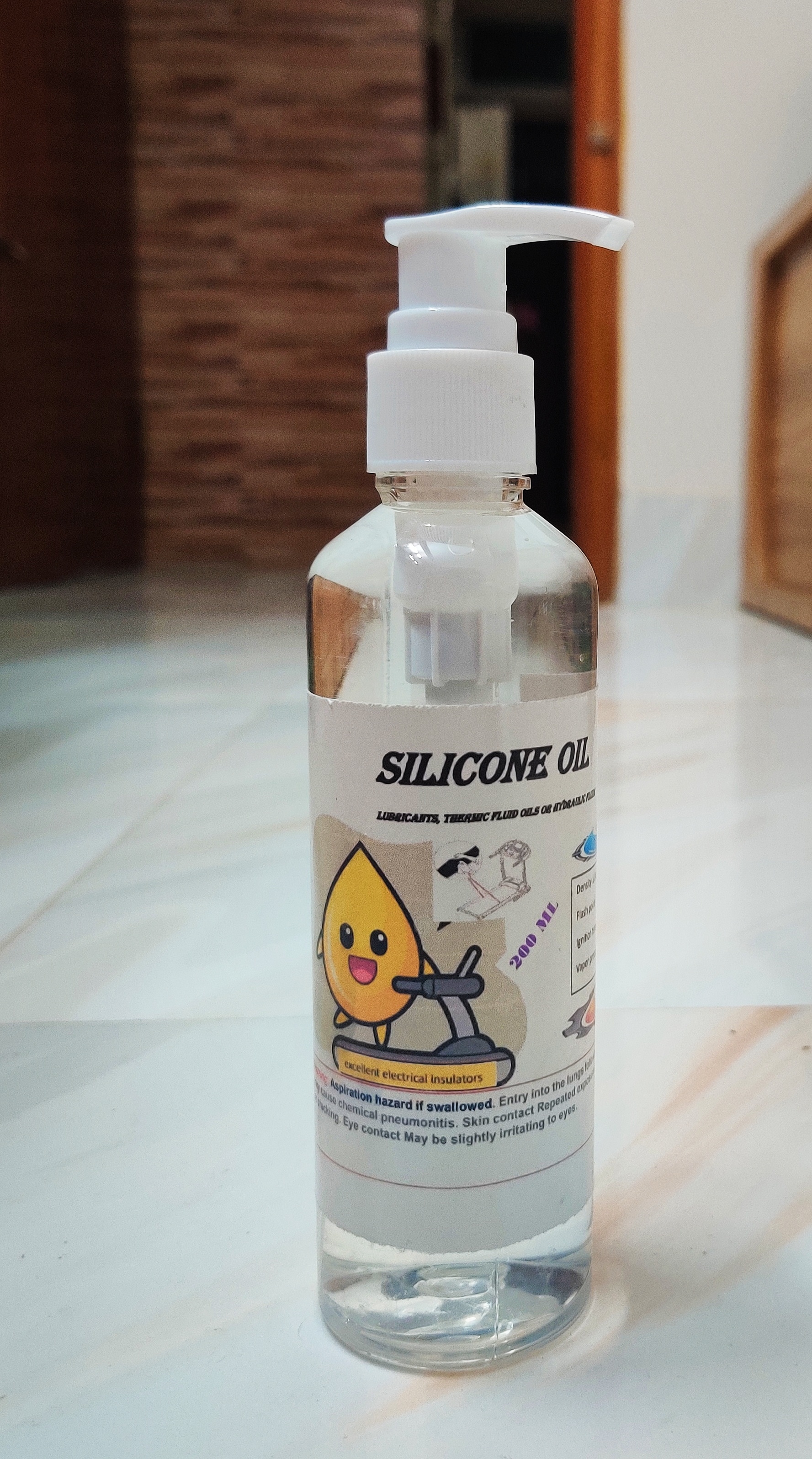 Silicone Oil / Treadmill oil /Lubricant  200ml. 