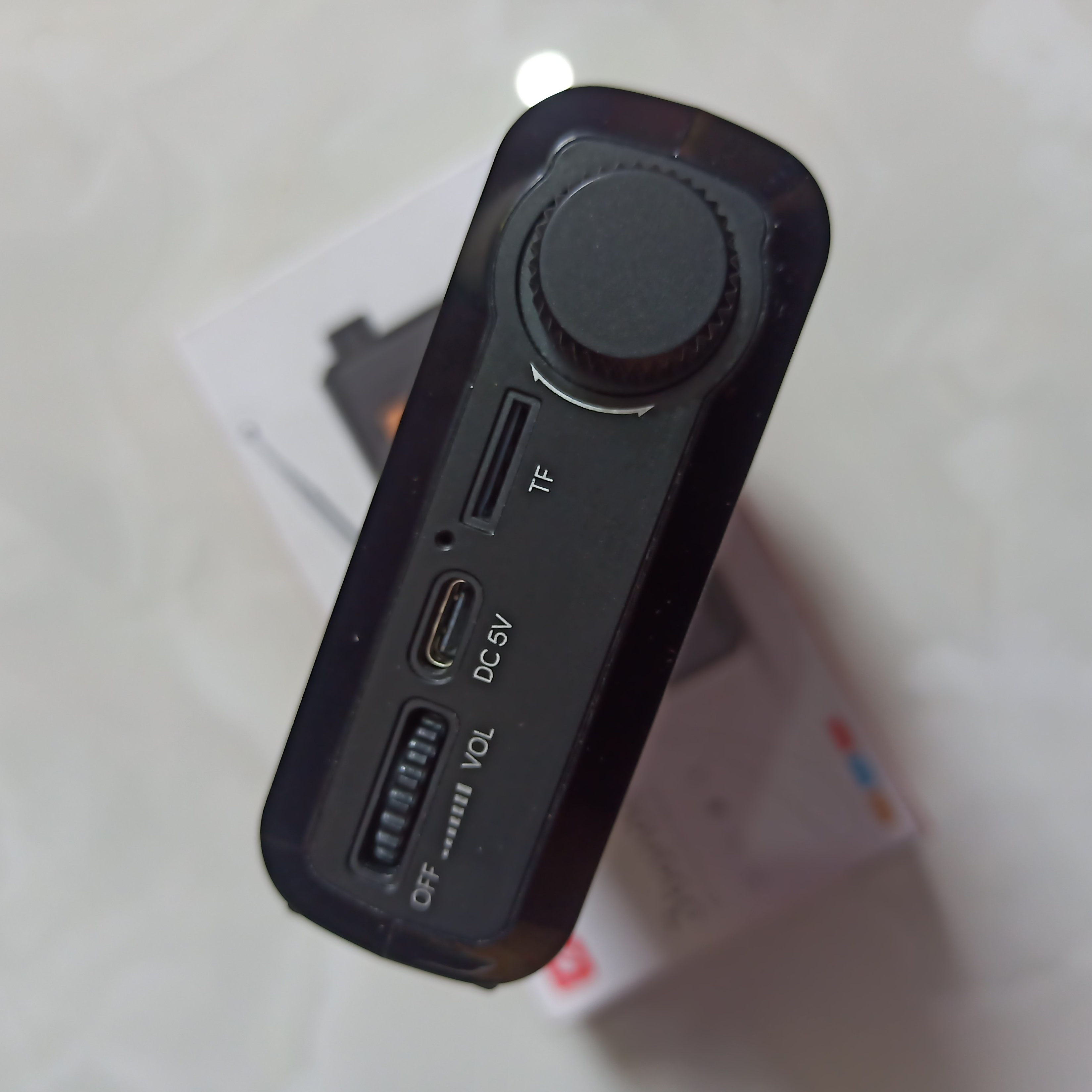 KTF-1715 FM/MW/SW 3 Bands Radio & Clock Supported Digital Display Bluetooth Wireless Speaker. 