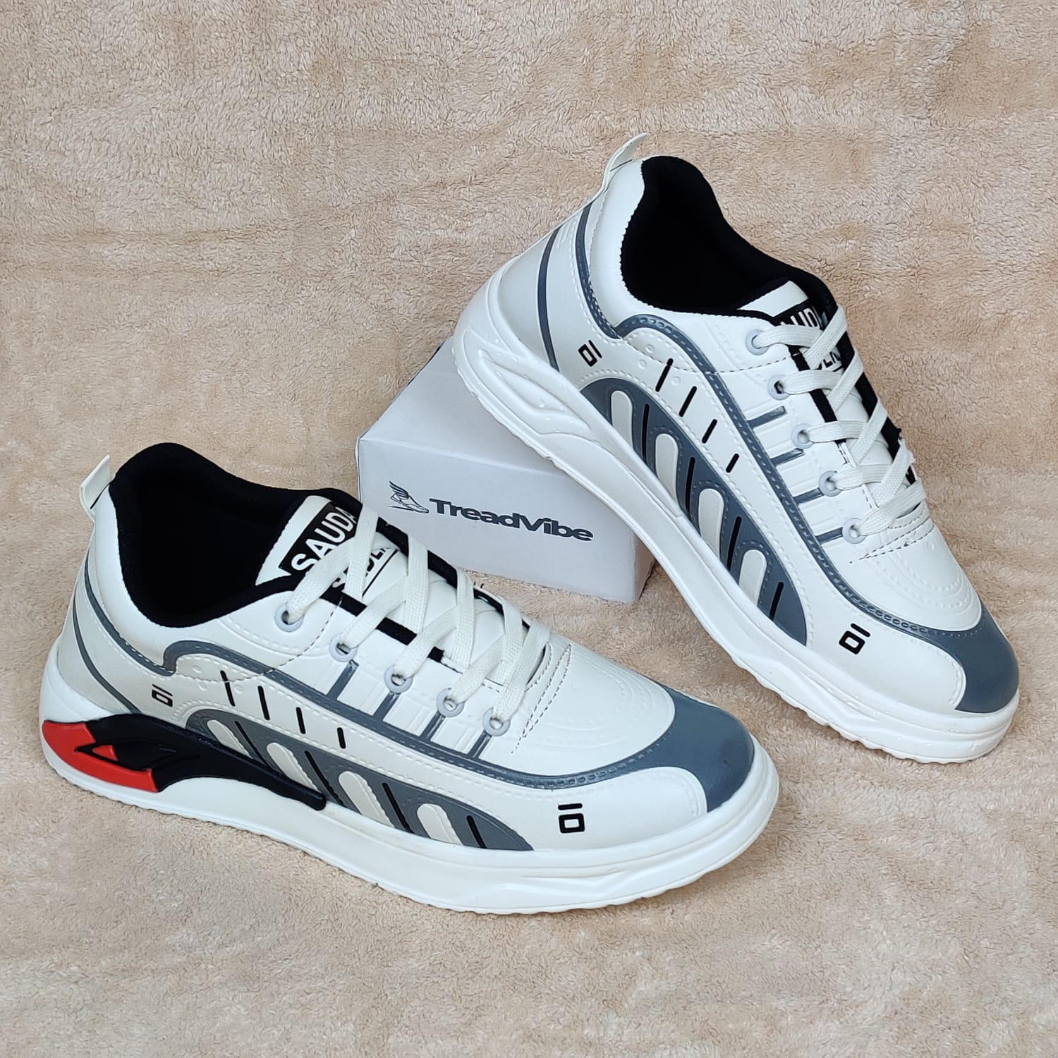 Stylish and Fashionable Winter and Summer Exclusive Sneakers Converse10 Lace Shoes for Men - Shoe For Boys TreadVive  K1014. 