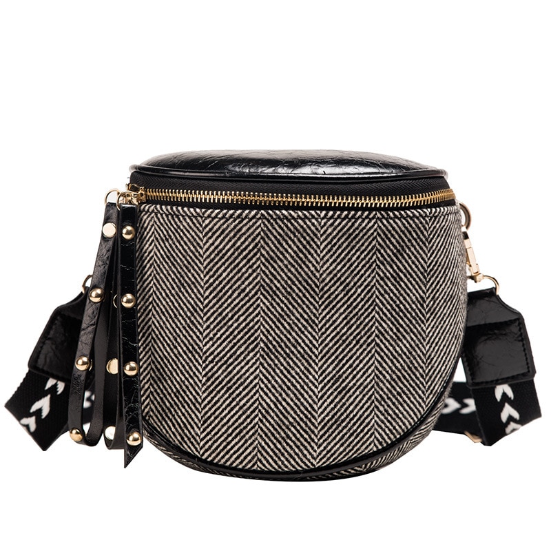 thick strap crossbody bolsa