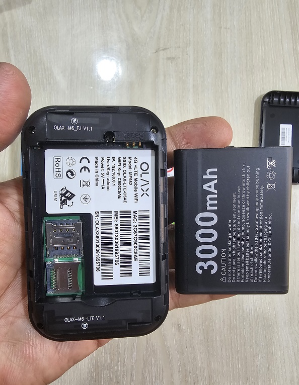 OLAX MF982 Pocket Wifi Router 4G 3000mah Battery LED Display. 