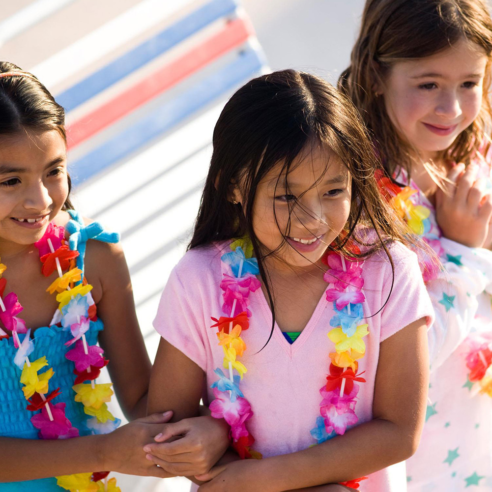 50pcs Hawaiian Garland Multi-color Multi-functional Hawaiian Party Decoration For Graduations Beach Parties. 
