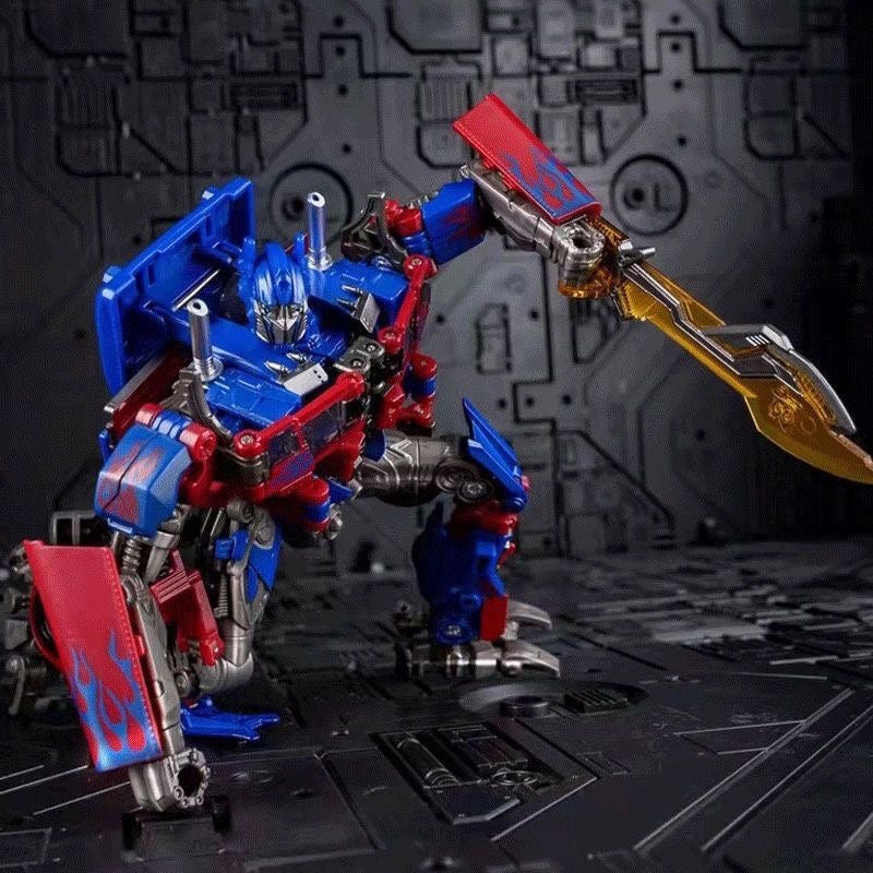 Transformer Optimus Prime Studio Series Voyager Class Knight Star Leader 8801 Star Alliance Deformation Robot Toy. 