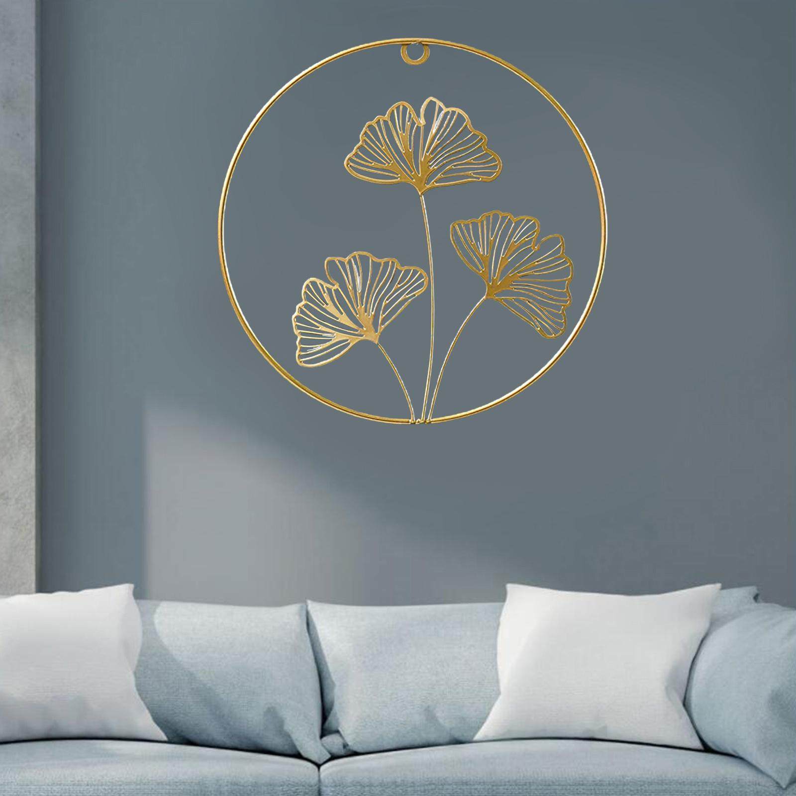 Modern Gold Leaf Sculpture Wall Figurine Wall Hanging Background