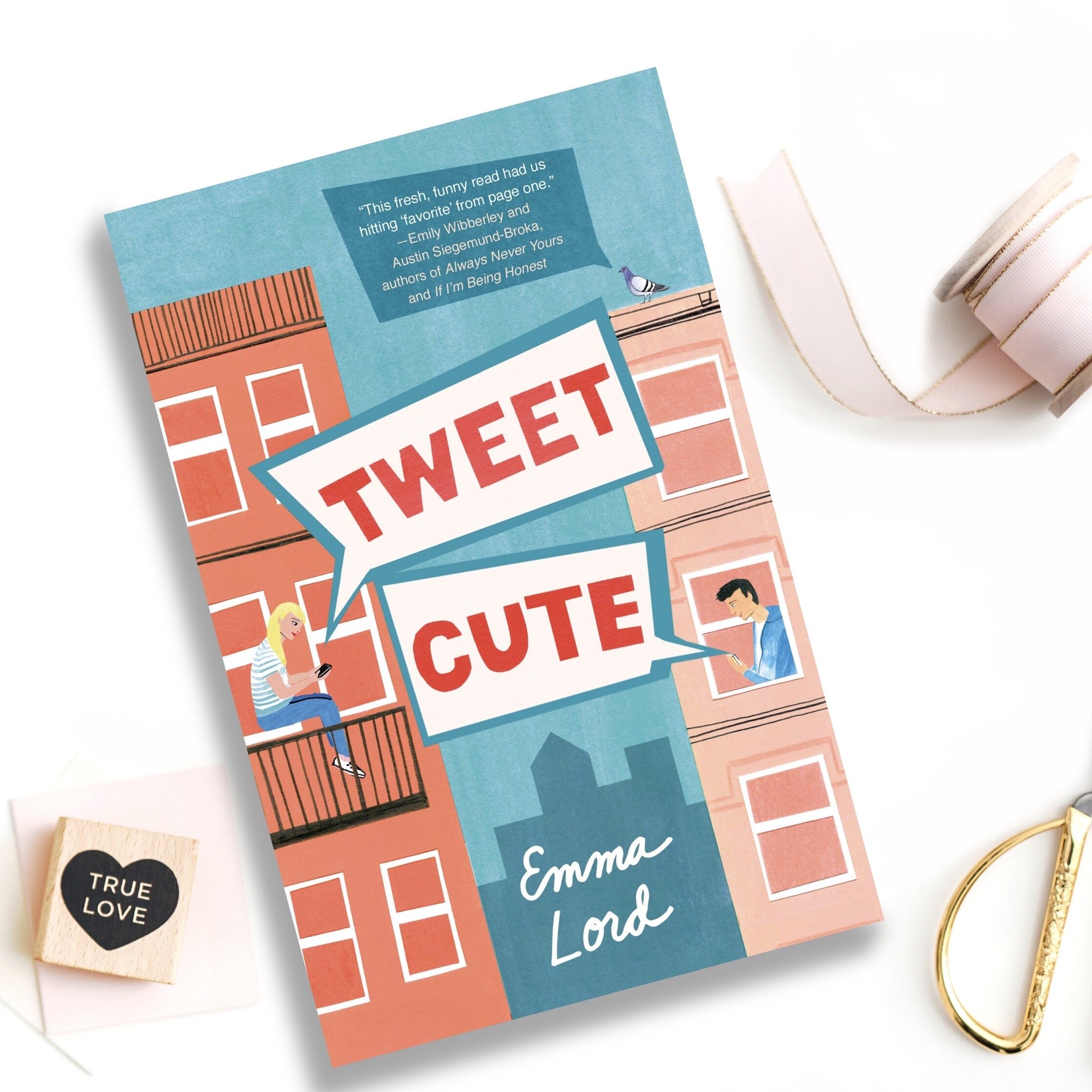 Tweet Cute by Emma Lord (Premium Print and Matte Cover)