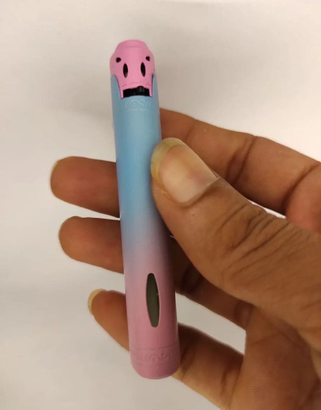 Unique red tune colored cute gas refill-lighter -5 pice. 
