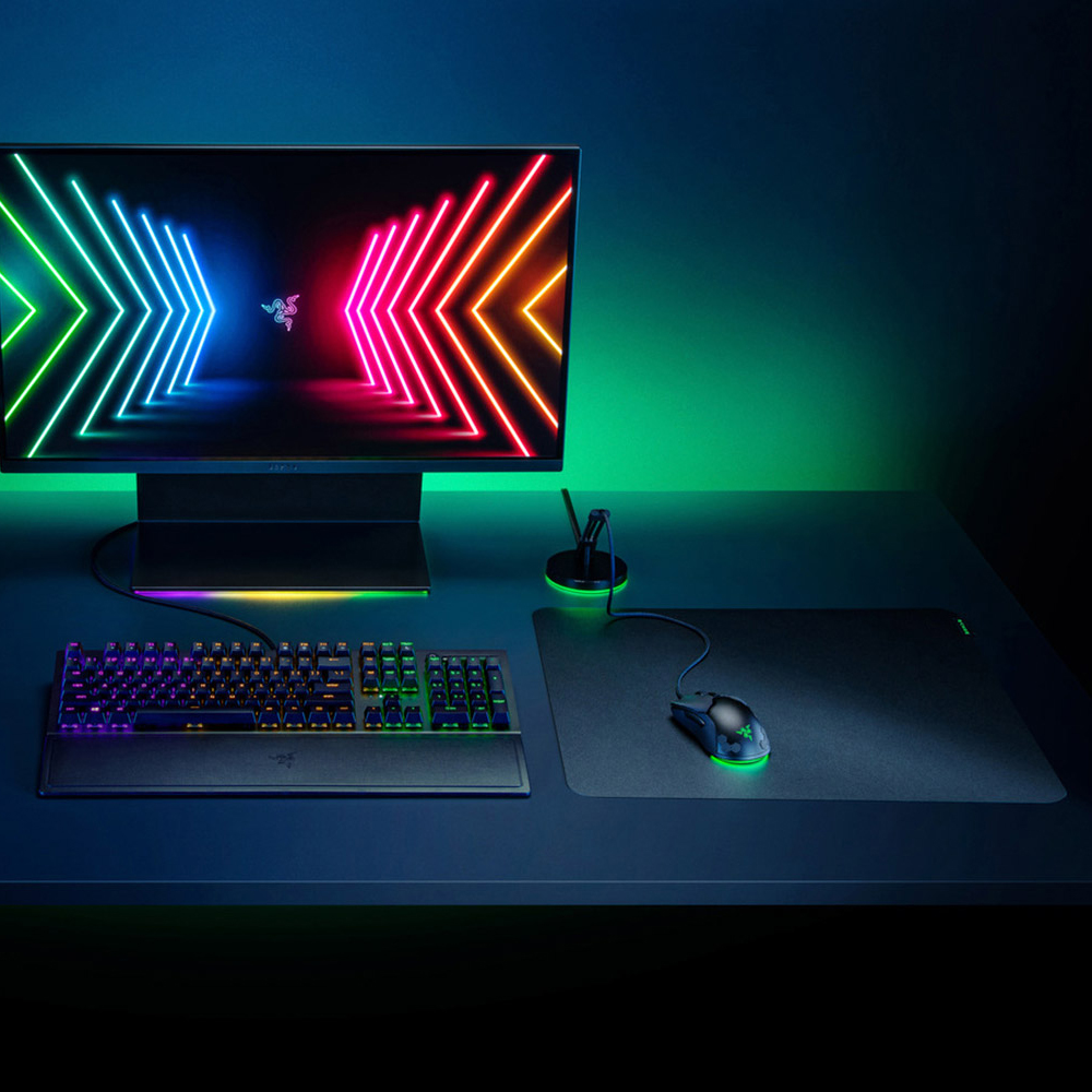 Razer Sphex V3 Mouse Pad Gaming Mouse Mat with Smooth Ultra-thin Design Stable Operation Adhesive Base Large. 