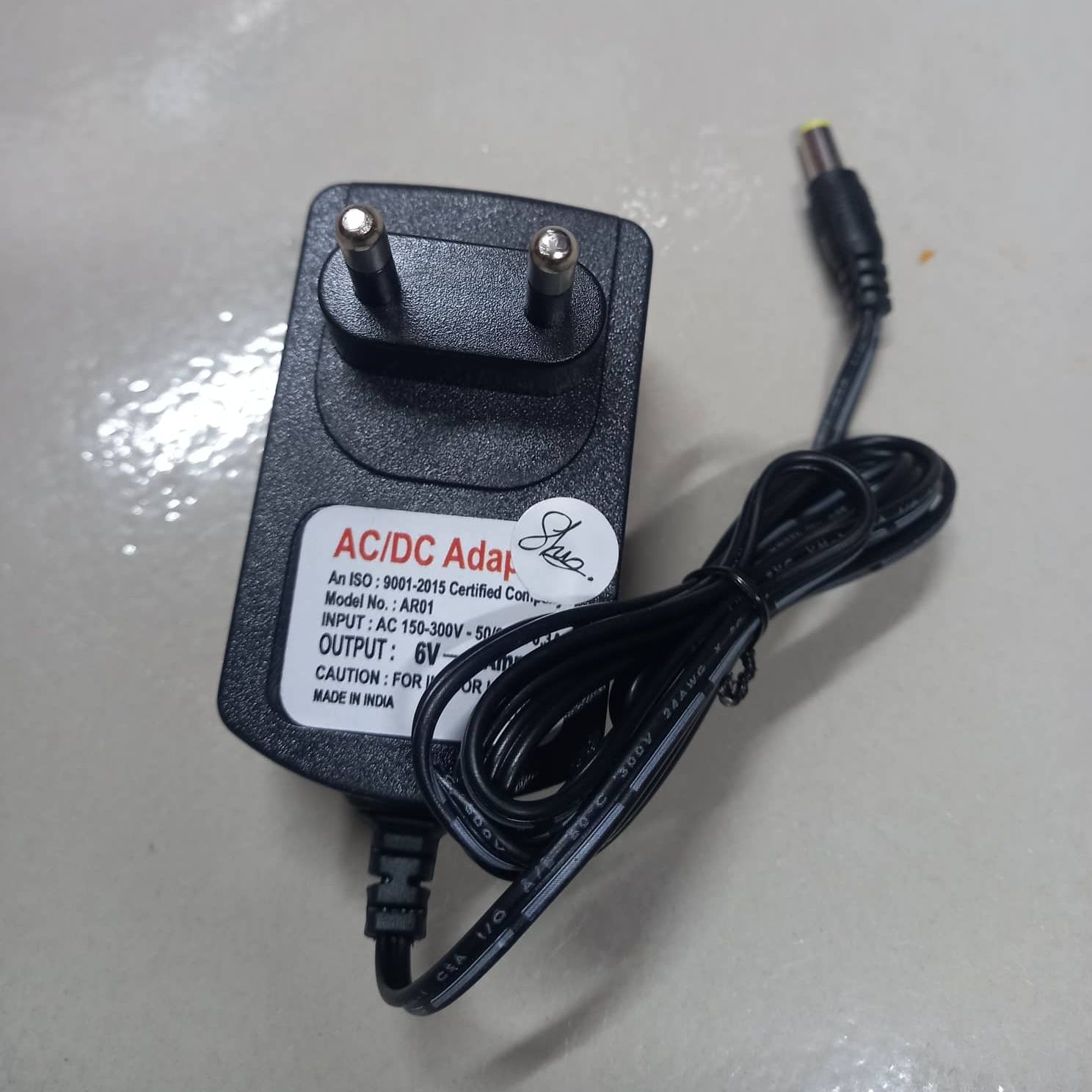 6V 2A WHITE/BLACK AC 220V To DC 6V 2A Power Supply Adapters Chargers 6V 2Amp Chargers Adaptors For Camera LED Strip Lights. 