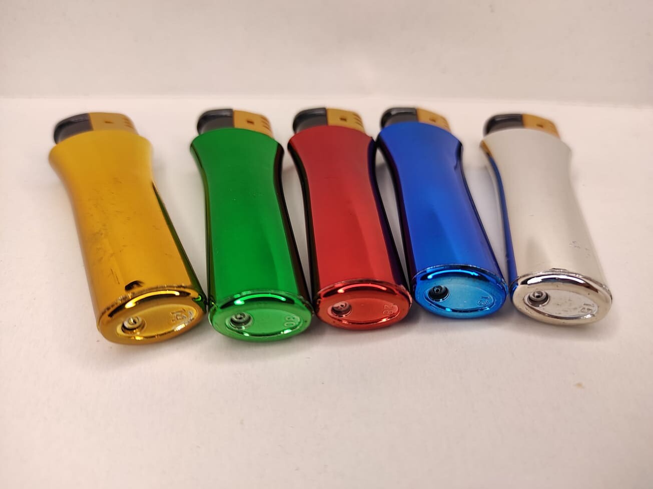 Unique Gas Lighter Refillable Lighter (1pcs). 