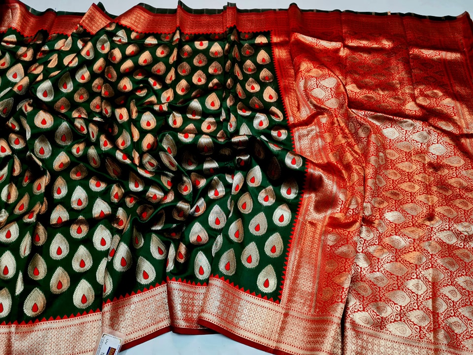 Jinssiz porno, xususiy, Rossiya Mushuk va eshak miltillaydi