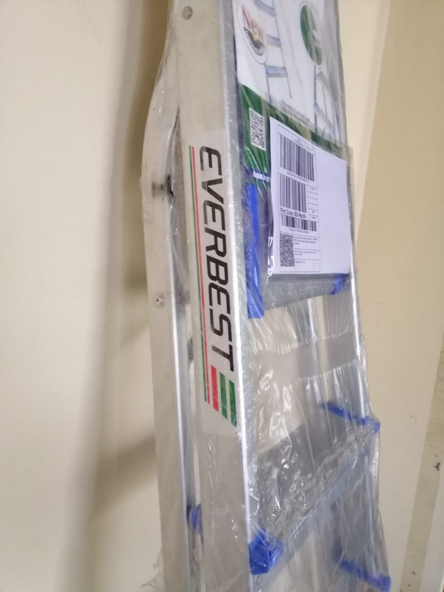 8 Step Everbest Brand Heavy-duty Ladder, Aluminium Folding Ladder (Best quality ,long lasting) Number 1 ladder in Bangladesh. 