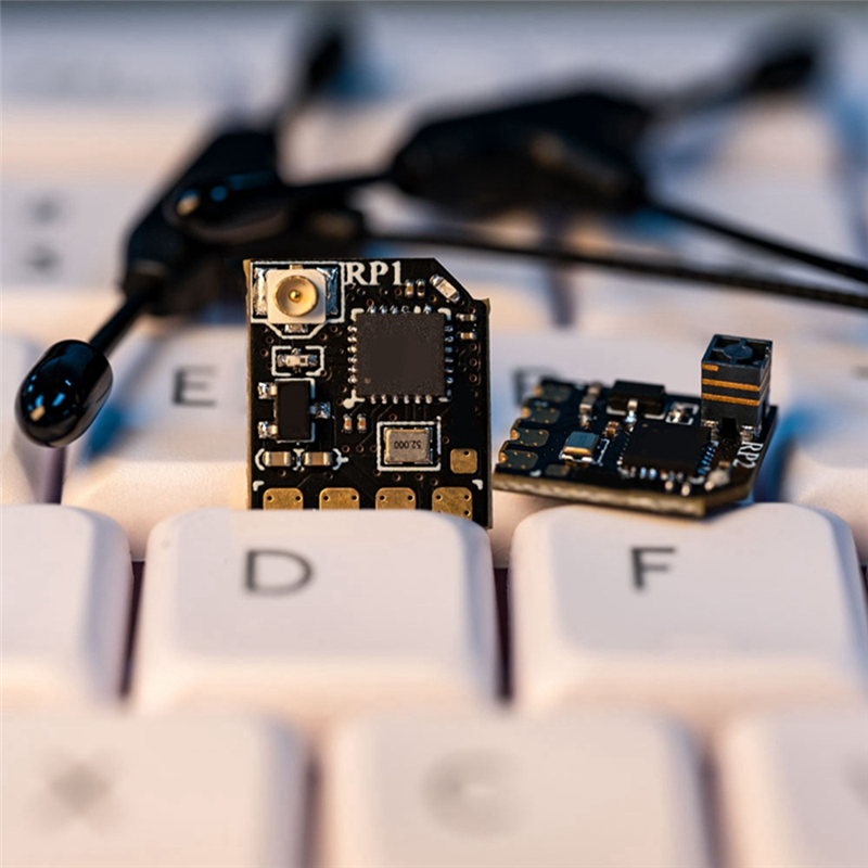 For Radiomaster ELRS Receiver RP1 High Refresh Frequency Miniature Small Volume ESP8285 RF Chip SX12801MLTRT. 