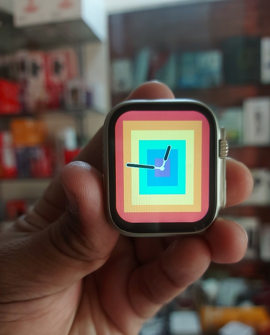 T800 Ultra Smartwatch Calling Option Wireless Charger. 