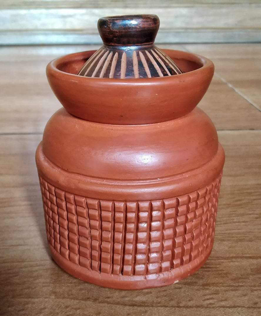 Matir Jar - Traditional Clay Jar For Preserving And Storing Food - Add A Rustic Touch To Your Kitchen. 