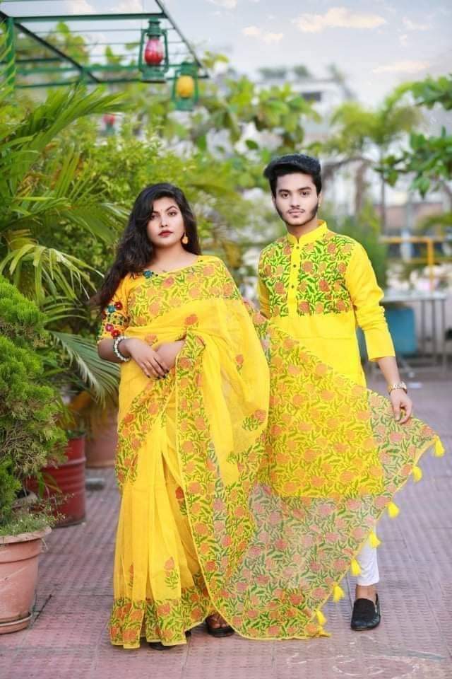 Stylish Matching Couple Dress - Saree & Panjabi Combo Set - Fashionable Ethnic Wear for All Occasions. 